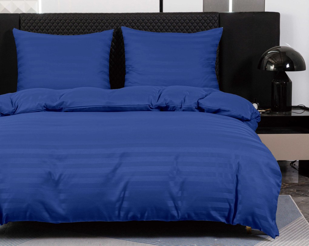 Hotelové obliečky z mikrovlákna JASMINE tmavo modré - prúžok 2 cm Rozmer obliečky: 70 x 90 cm | 140 x 220 cm