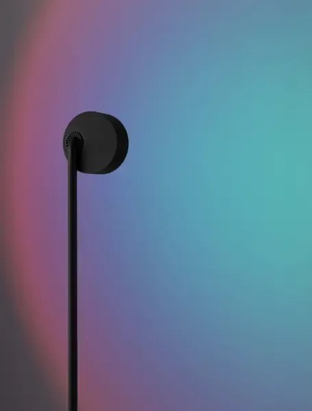 LED čierna stojaca lampa Irida so šošovkami
