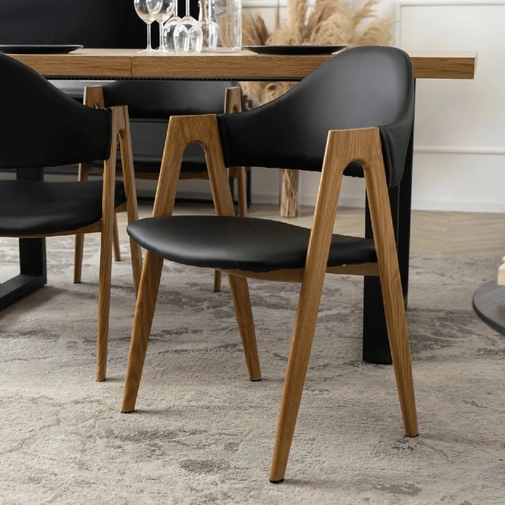 PROXIMA.store - Čalúnená jedálenska stolička WILLY FARBA: čierna