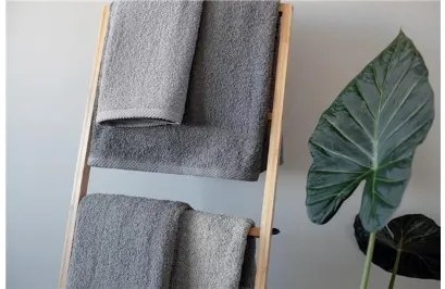 Bavlnený uterák Ocelot 50x100 cm tmavo šedý