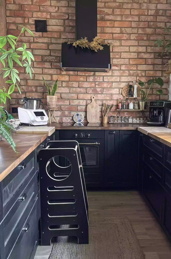 Montessori učiaca detská veža stredná čierna