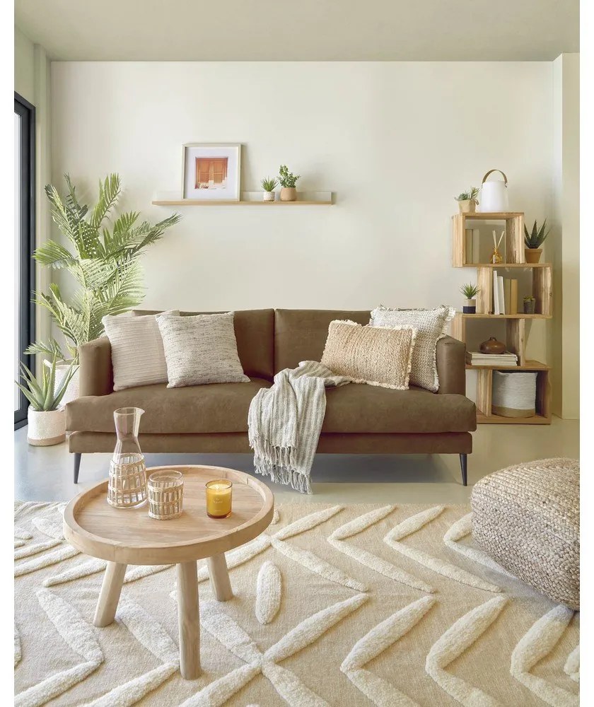 Okrúhly konferenčný stolík z tíkového dreva v prírodnej farbe ø 55 cm Glenda – Kave Home