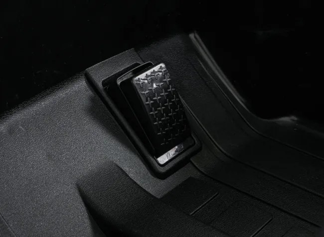 Elektrické autíčko Toyota Land Cruiser PRADO čierne