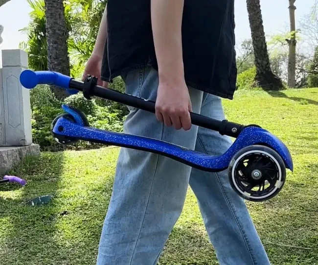 Kolobežka SPARKY modrá