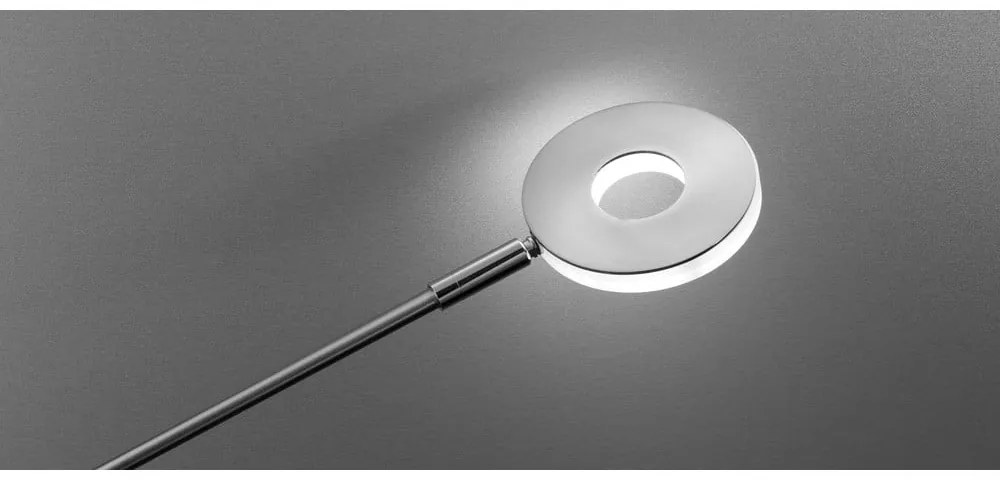 LED stmievateľná stojacia lampa v striebornej farbe (výška 150 cm) Dent – Fischer &amp; Honsel