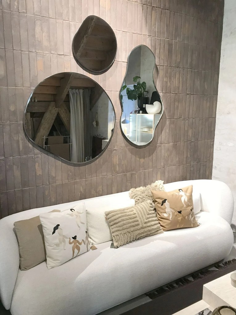 Ferm Living Dizajnové nástenné zrkadlo Pond Brass – large