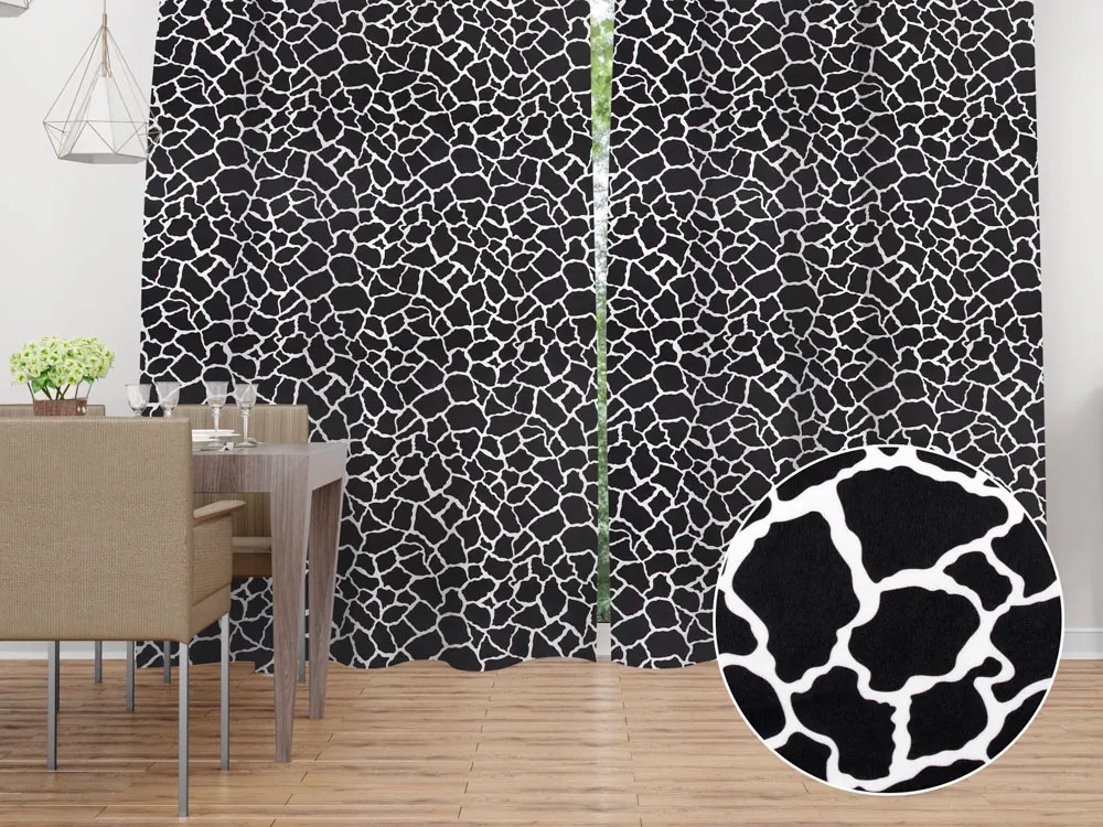 Biante Zamatový záves Tamara TMR-015 Čiernobiely žirafí vzor 145x250 cm