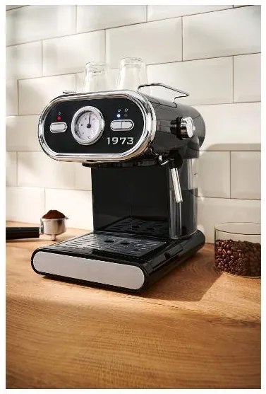 Silvercrest®  Kávovar Chrom Retro 1973 Semc 1100 A1/Soemc 1100 A1, čierny  (100393105)