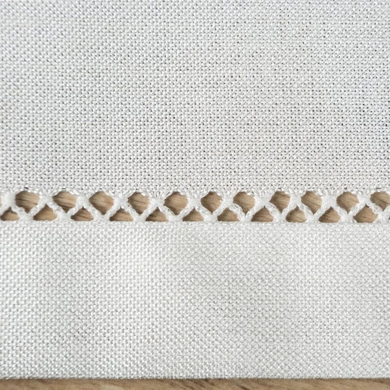 Dekorstudio Behúň na stôl EMILY Rozmer behúňa (šírka x dĺžka): 40x140cm