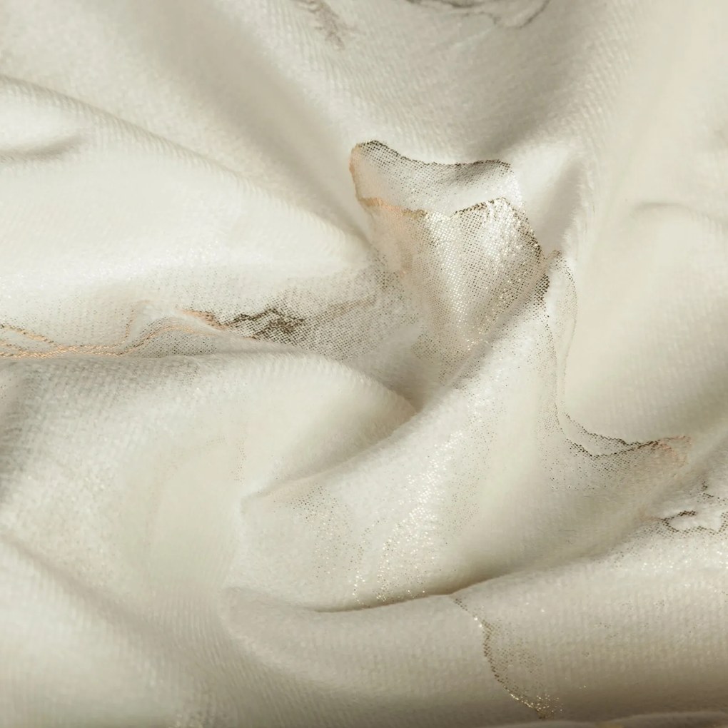 ZATEMŇOVACÍ ZÁVES NA PÁSKE RAJA 140X270 CM VZOROVANÁ