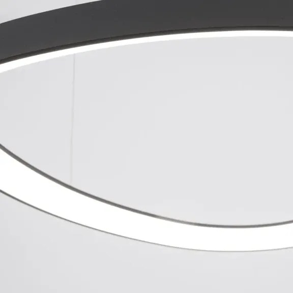 LED luster Esteva 65 čierne
