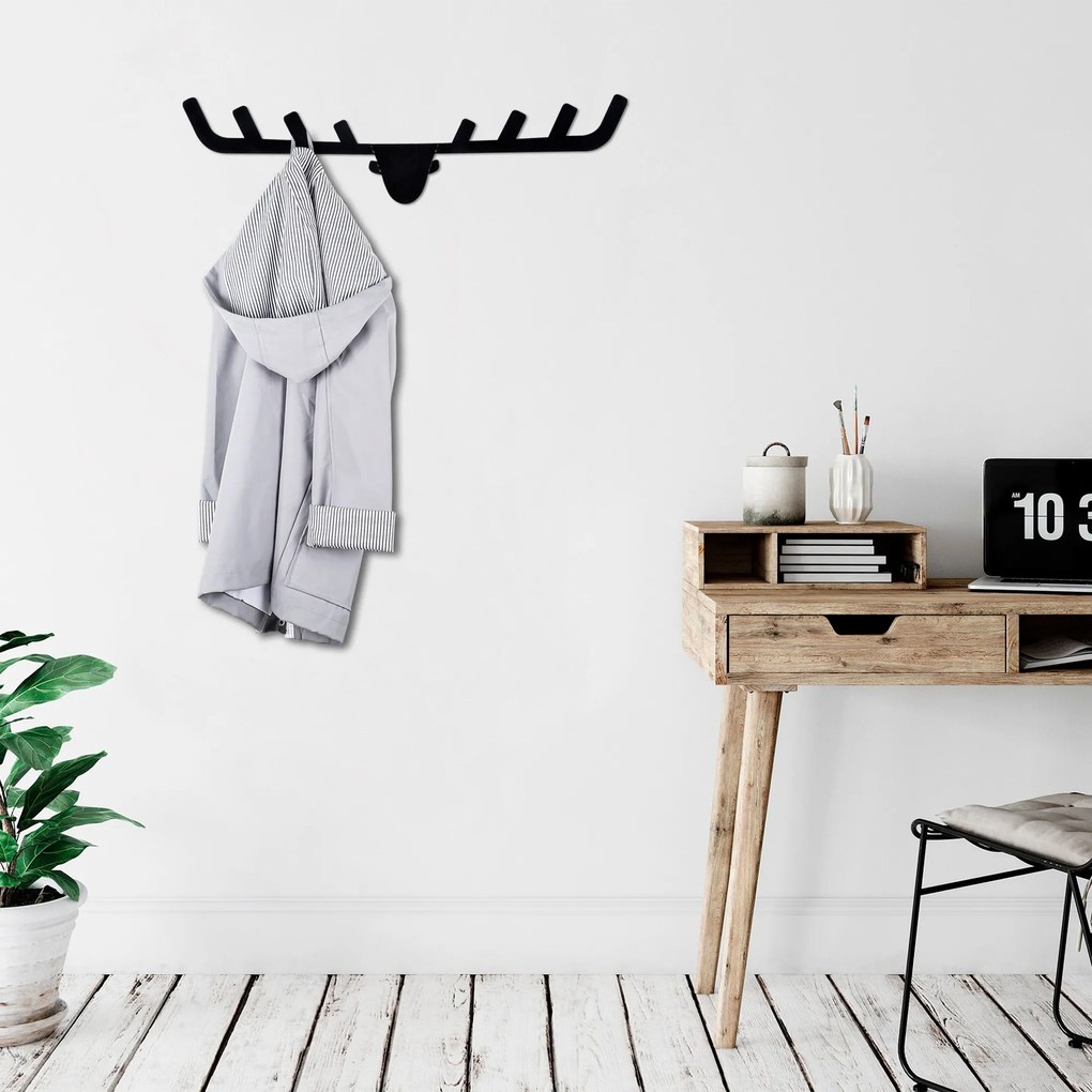 Nástěnný kovový věšák Antler 66 cm černý