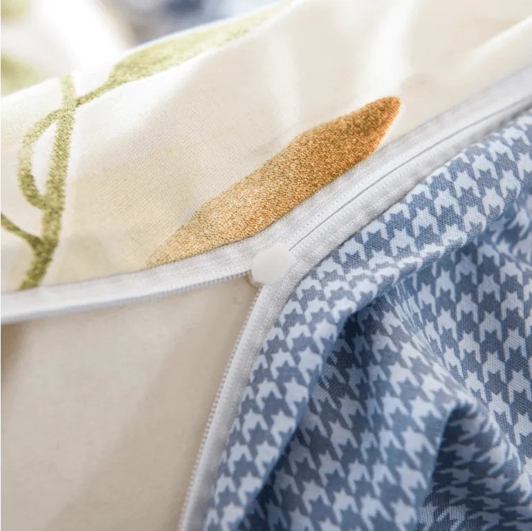 Mikroflanelové obliečky GENTLE LEAVES krémové Rozmer obliečky: 2 ks 70 x 90 cm | 200 x 220 cm