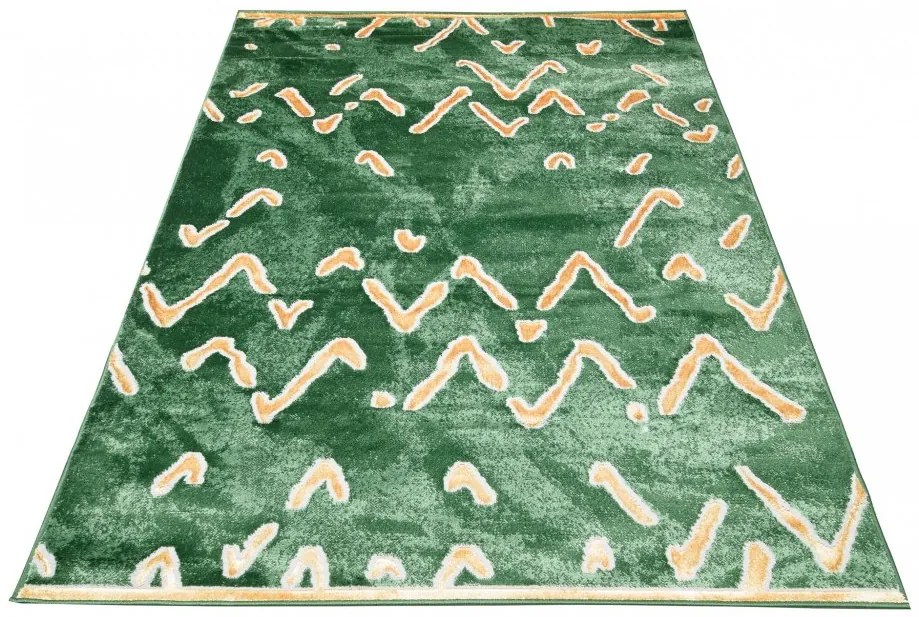 Moderný zelený koberec s originálnym zlatým vzorom Šírka: 80 cm | Dĺžka: 150 cm