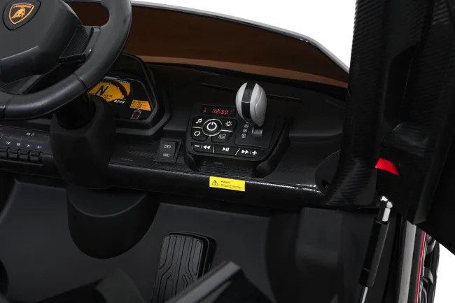 Elektrické autíčko Lamborghini Veneno čierne
