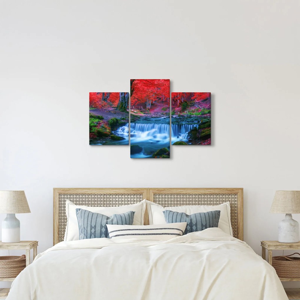 Obraz vodopádu v červenom lese (90x60 cm)