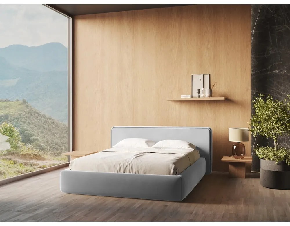Sivá čalúnená dvojlôžková posteľ s úložným priestorom s roštom 140x200 cm Kiana – Makamii