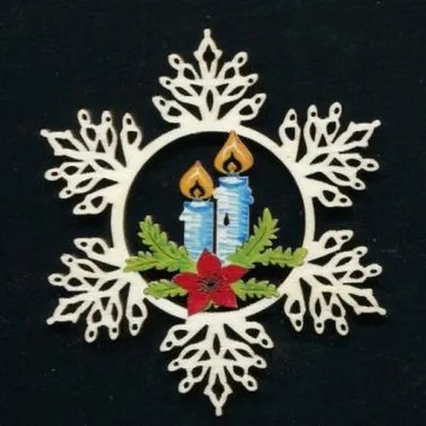AMADEA Drevená ozdoba farebná vločka so sviečkami 9 cm