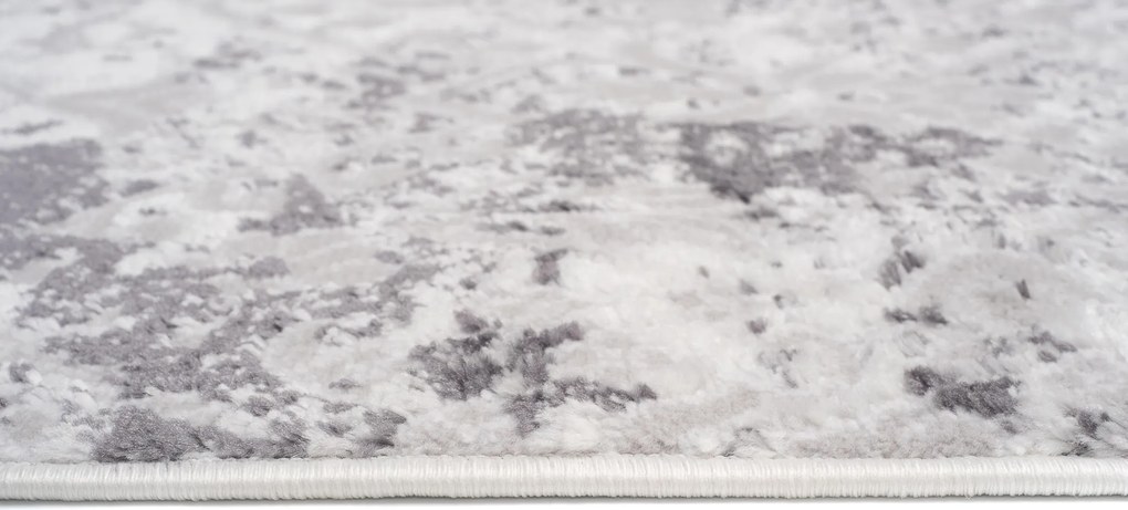 TA Koberec FM33B SVETLO ŠEDÁ 2 SKY EZM Rozmer: 160x220 cm