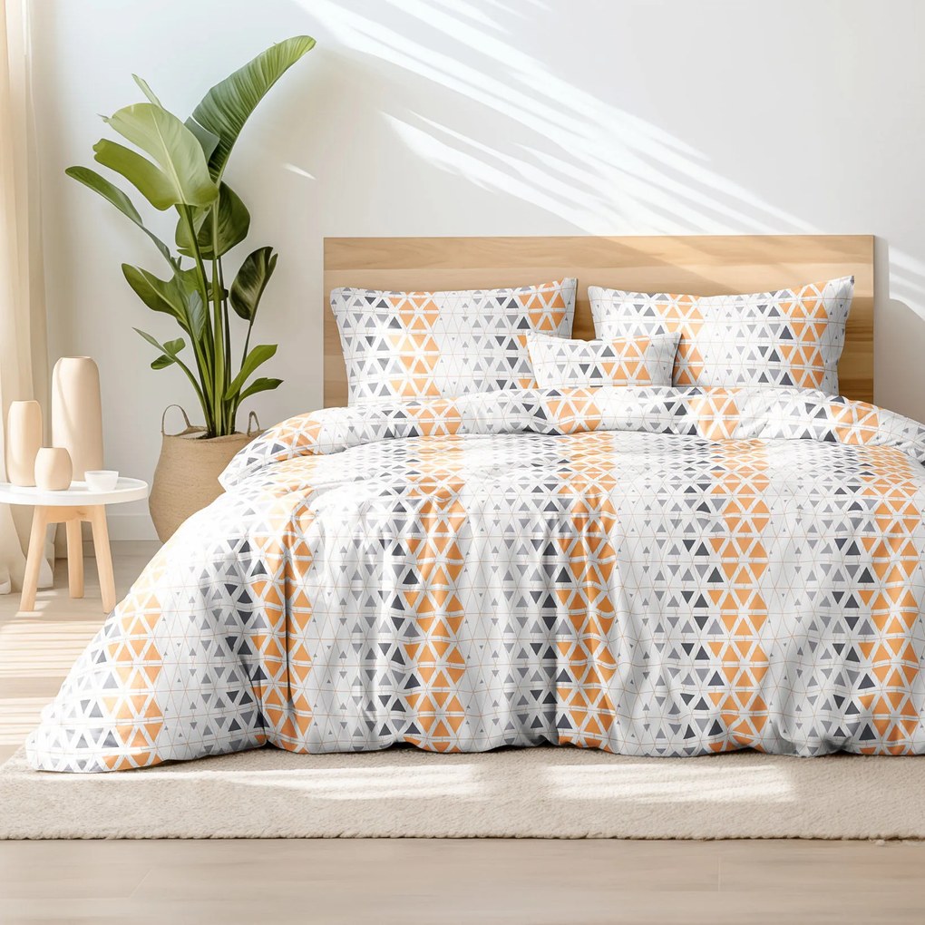 Goldea bavlnené posteľné obliečky deluxe - oranžovo-sivé triangly 240 x 200 a 2ks 70 x 90 cm