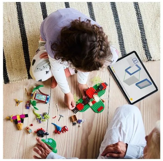 Lego® Spidey und Super-Freunde 11200 Spidey, Gobby a bitka raptorov v základni na strome (100396885)