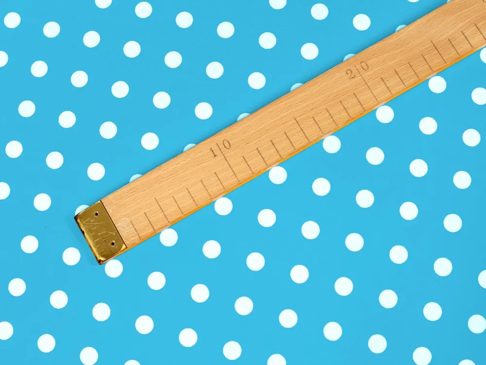 Biante Bavlnený behúň na stôl Sandra SA-135 Biele bodky na modrom 45x180 cm