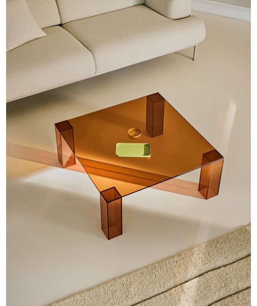 Hnedý sklenený konferenčný stolík 85x85 cm Adularia – Kave Home