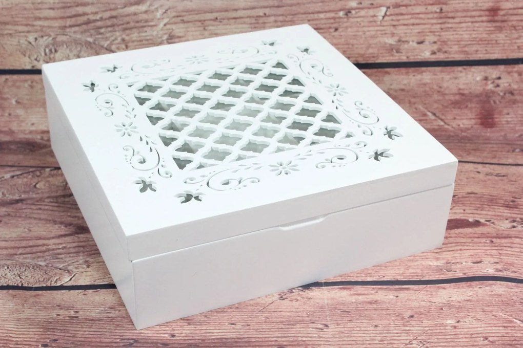 Drevená krabica na čaj so vzorom - biela (24,5x8,5x24 cm)