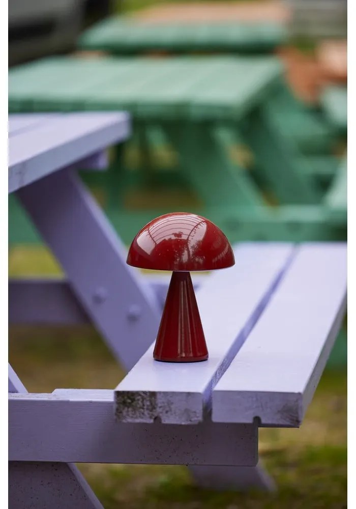 Červená LED stmievateľná stolová lampa (výška 20 cm) Mush – Hübsch