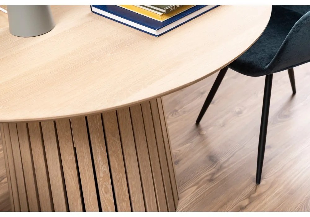 Jedálenský stôl so svetlou dubovou dýhou Actona Christo, ø 75 cm