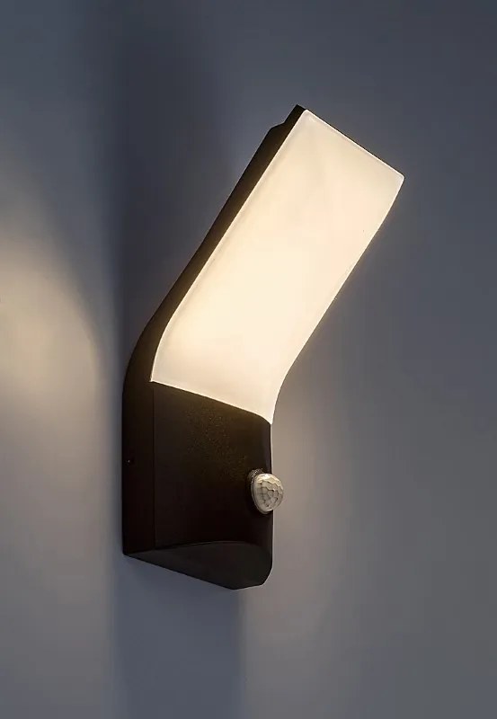 RABALUX 77172 Tolna vonkajšie nástenné svietidlo so senzorom LED 10W/770lm 3000K IP54 čierna