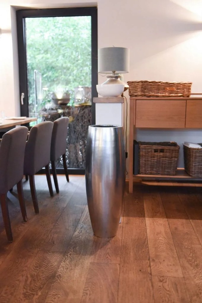 Exkluzívny kvetináč MAGNUM, sklolaminát, výška 80 cm, strieborná metalíza