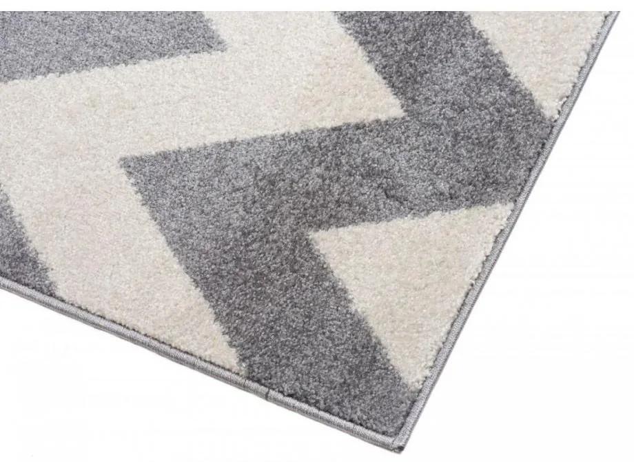 Kusový koberec Justina šedý 140x190cm