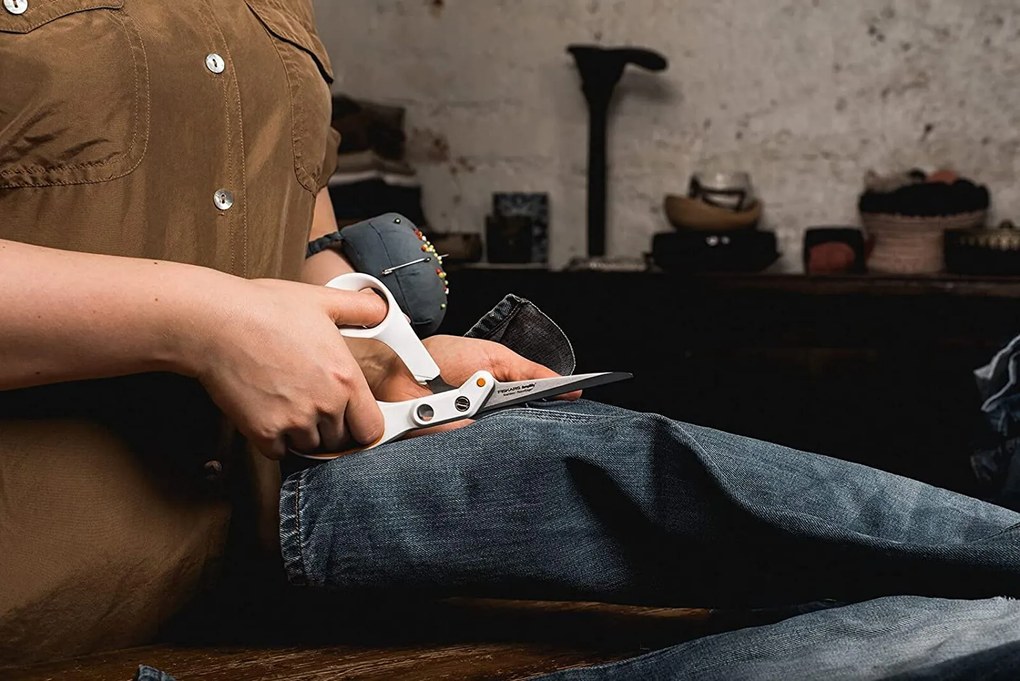 Fiskars Amplify™ Nožnice krajčírske stredné, 21 cm 1005223