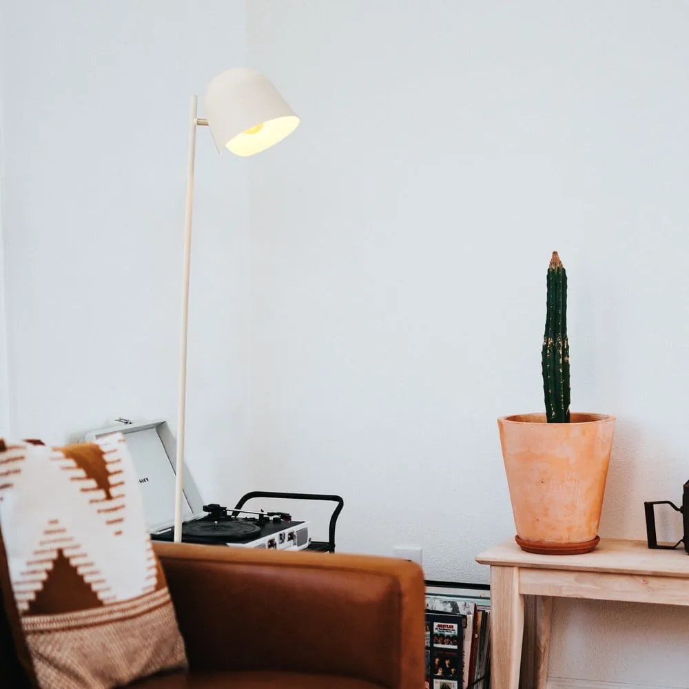 Biela stojacia lampa SULION Paris, výška 150 cm