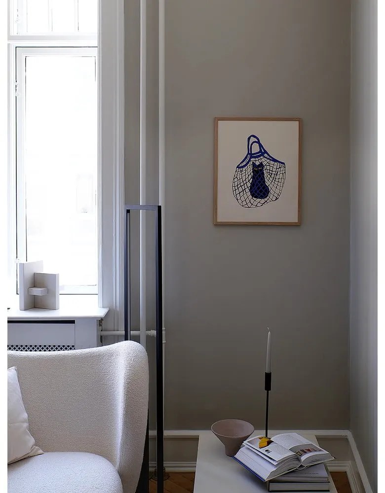 Plagát 30x40 cm The Cat’s In The Bag – Chloe Purpero Johnson – The Poster Club