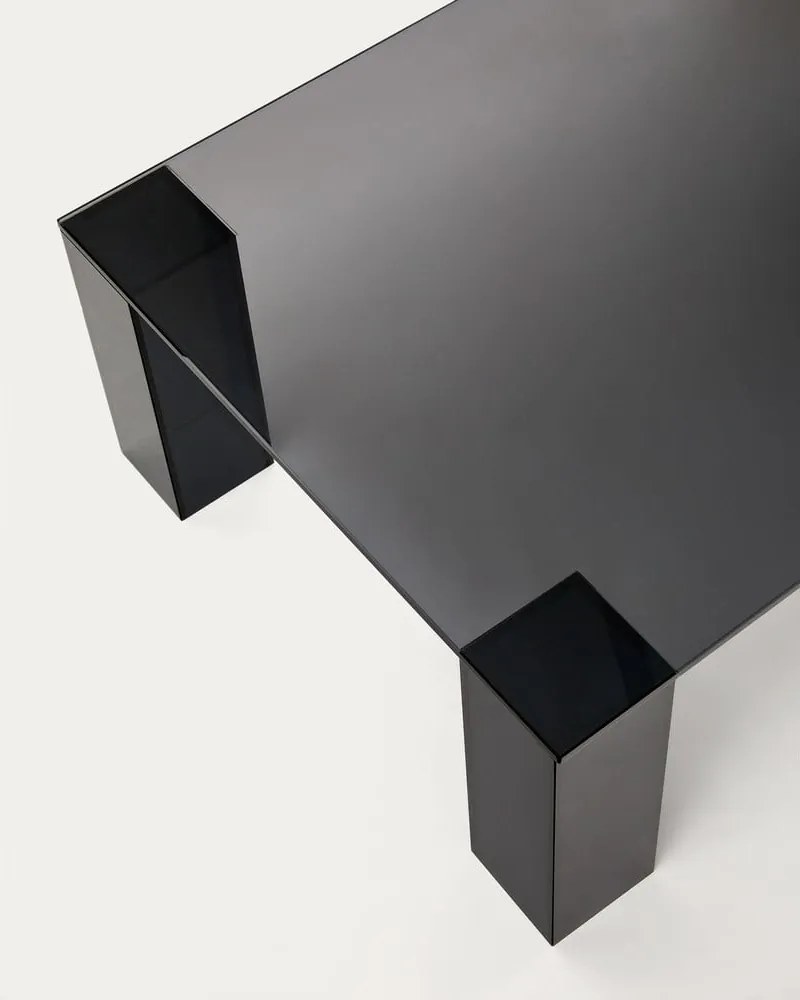 Tmavosivý sklenený konferenčný stolík 60x140 cm Adularia – Kave Home