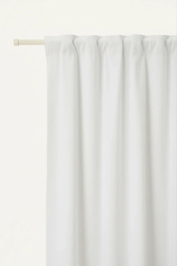 Velúrový záves SOFT VELVET biely na riasiacu pásku Rozmer: 140x300 cm