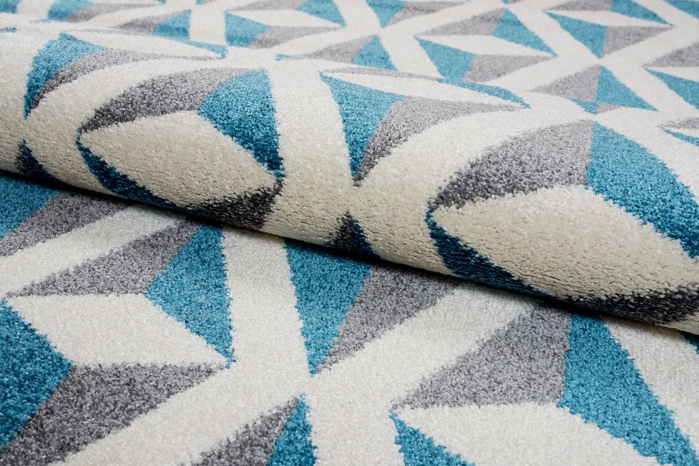 TA Koberec T425C BIELE MAROKO O0X