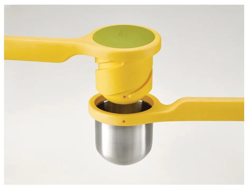 Odšťavovač Joseph Joseph Helix