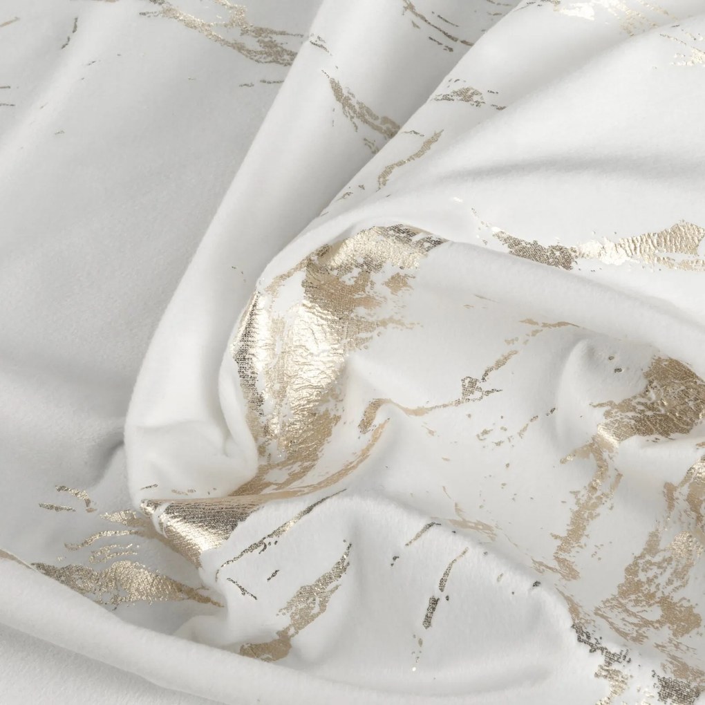 ZATEMŇOVACÍ ZÁVES NA KRÚŽKOCH MOLY 140X250 CM VZOROVANÁ