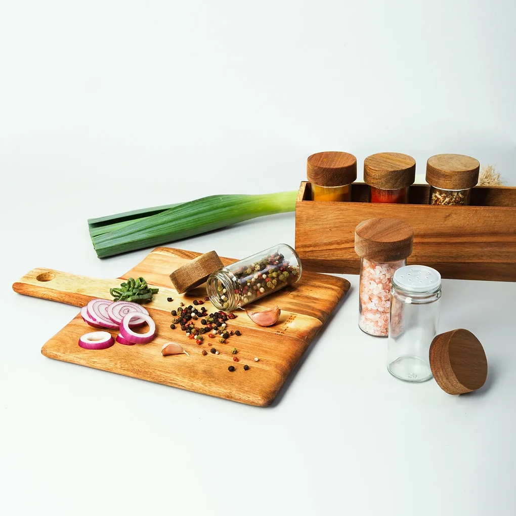 Koreničky v stojane set 7ks Agát 32,9 x 6 x 11,6 cm - FLOW Wooden - 593716