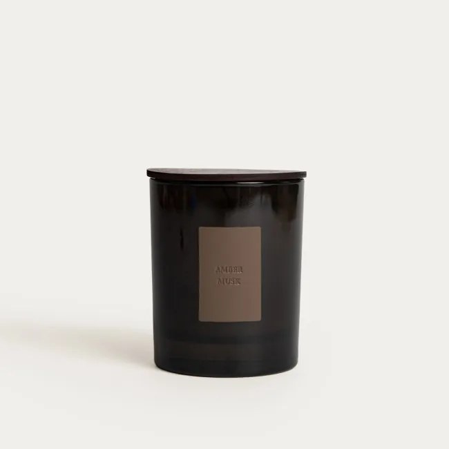 Sviečka URBAN LEATHER Amber Musk 781322