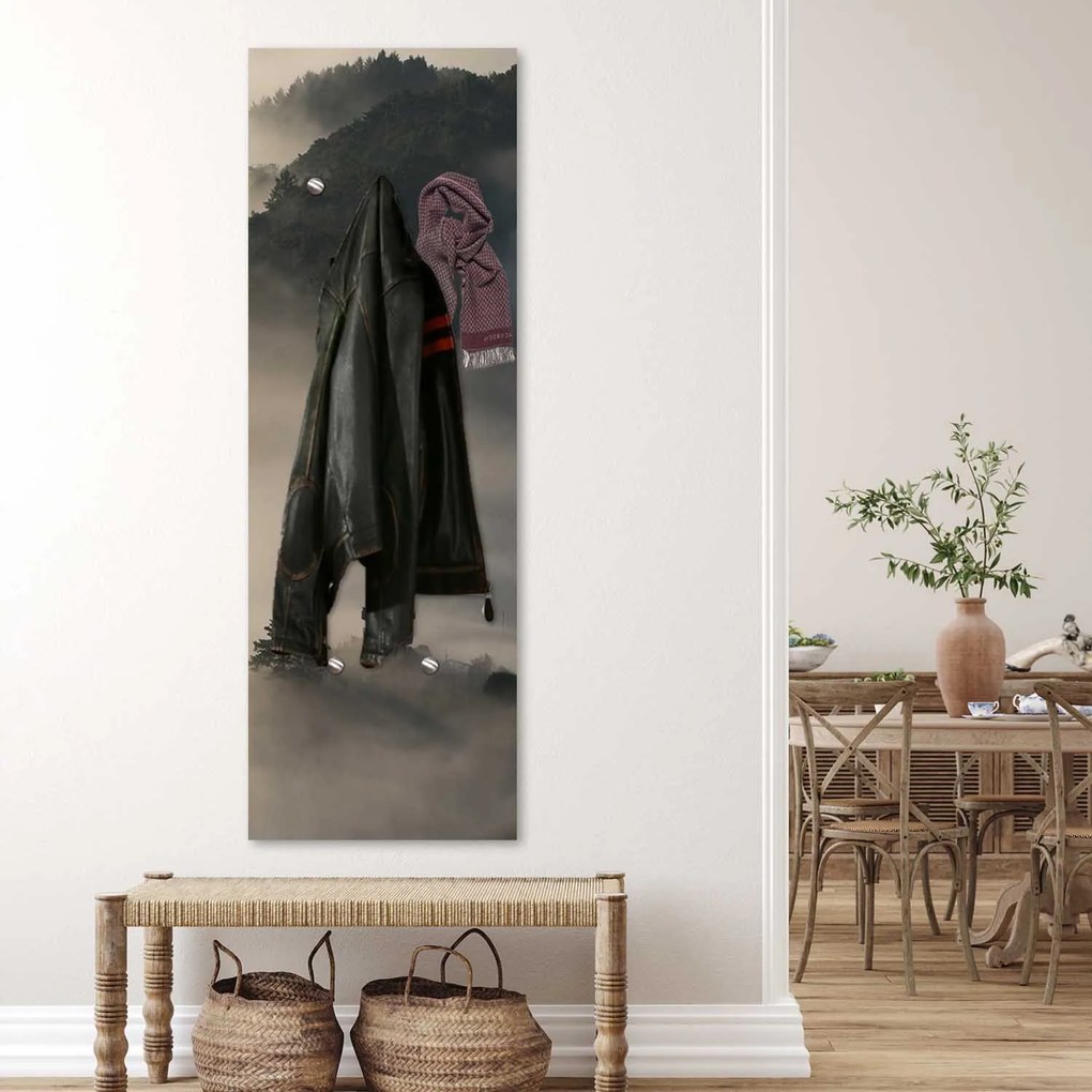Gario Vešiak na stenu Hory v hmle Rozmery: 40 x 118 cm