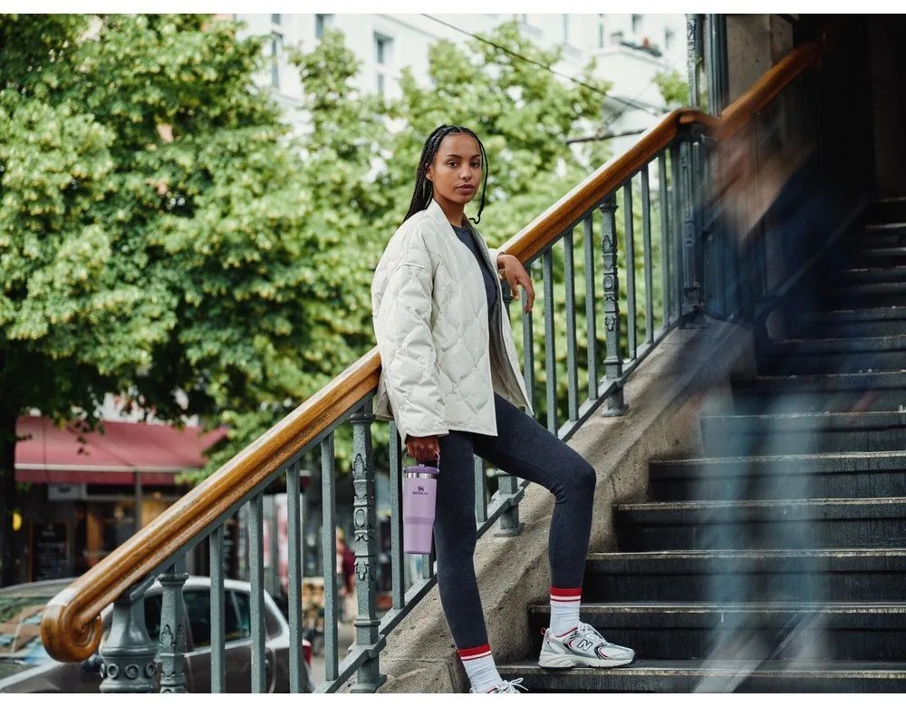 Ružová termoska z nehrdzavejúcej ocele 890 ml IceFlow™ Flip Straw 2.0 Tumbler Cherry Blossom – Stanley