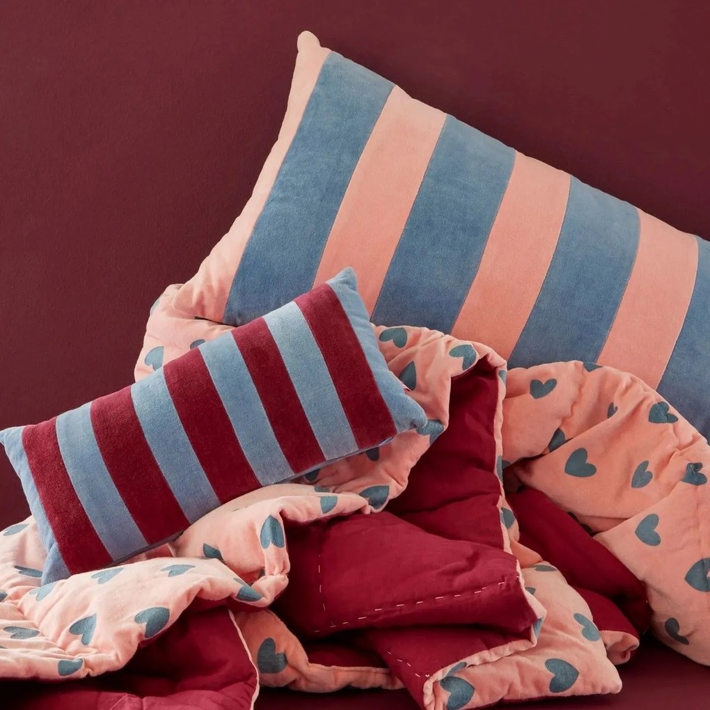 rice Zamatový vankúš s výplňou Stripes 40 x 20 cm