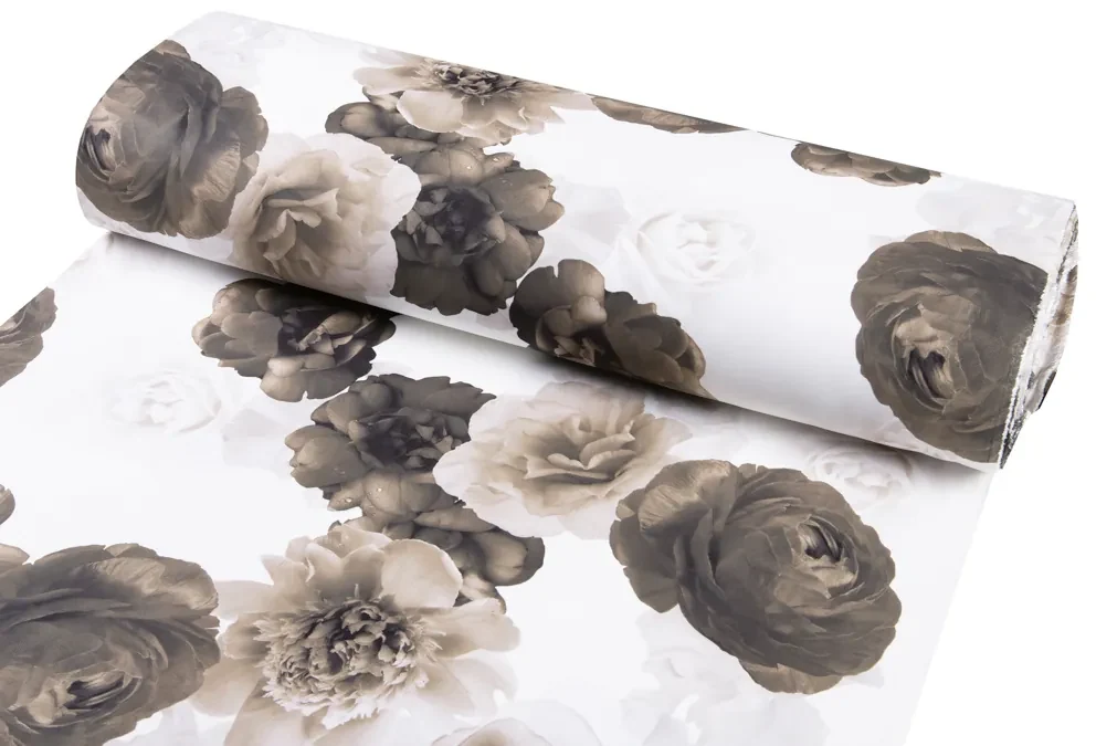 Biante Dekoračný behúň na stôl PM-016 Veľké hnedé kvety 45x120 cm