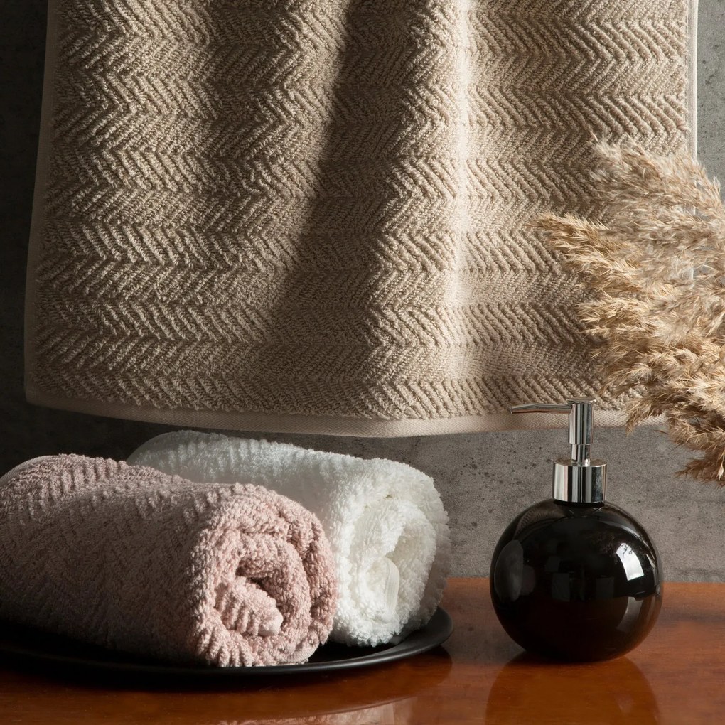 BAVLNENÝ UTERÁK ETNO 30X50 CM MÄTOVÁ