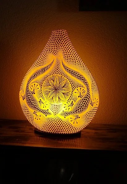 Stolná lampa Mandala žltá GEKO, ručne maľovaná obojstranne, 40 cm