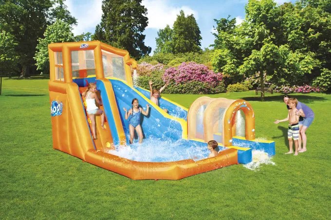 InternetovaZahrada Vodný park Hurricane